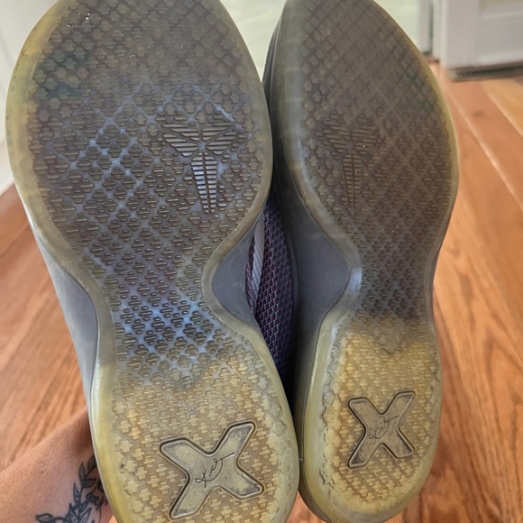 nike kobe x 10 lower merion team red/white size 6.5 - Picture 6 of 7